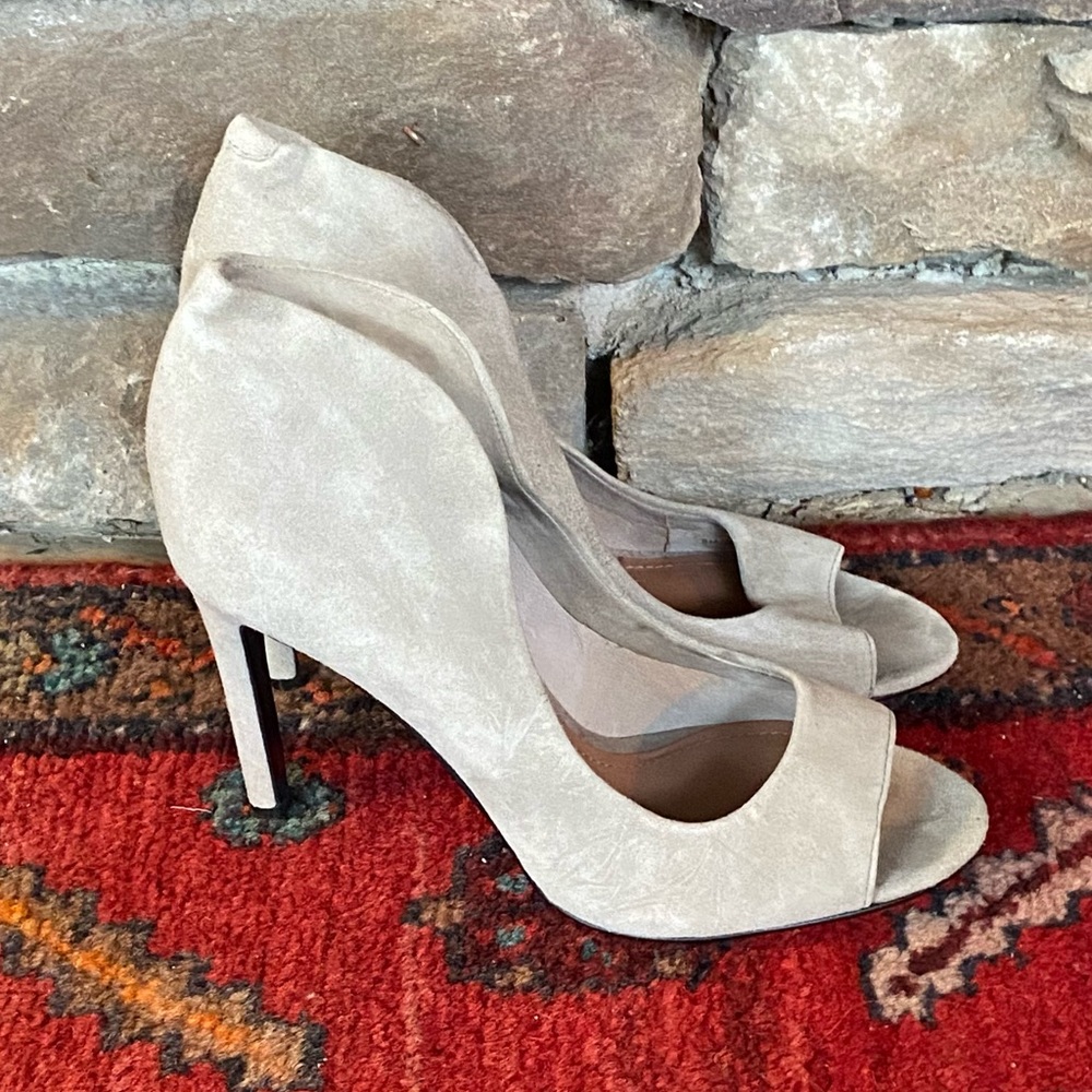 Vince Camuto Suede Heel Pump